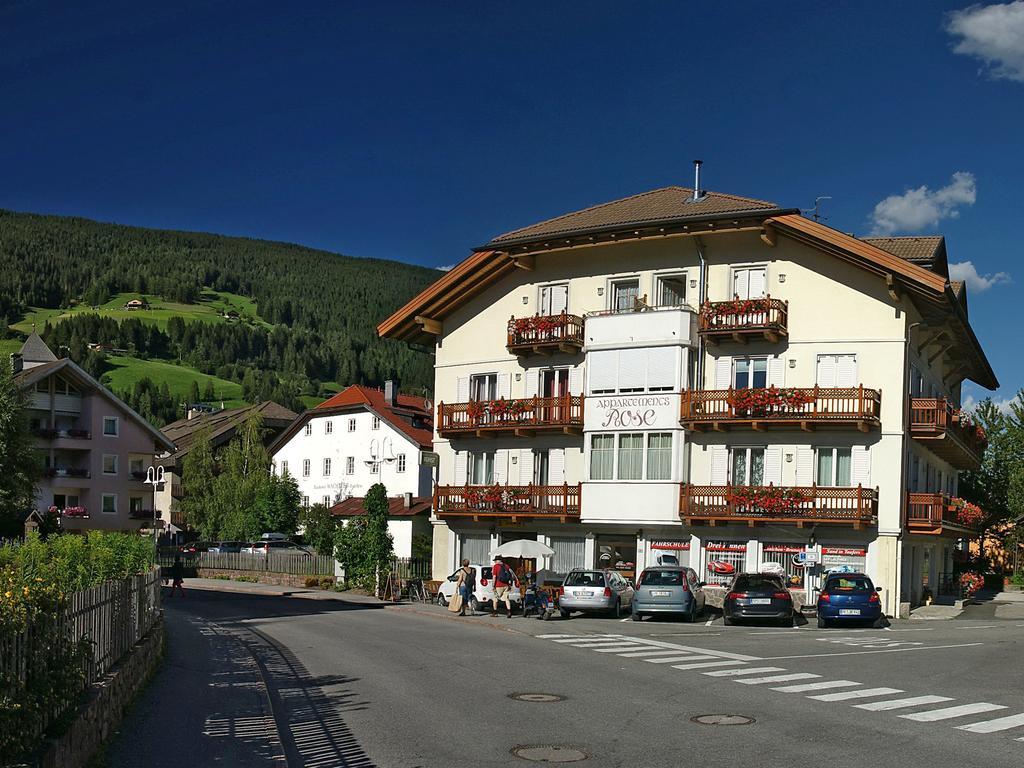 Residence Rose San Candido Kültér fotó