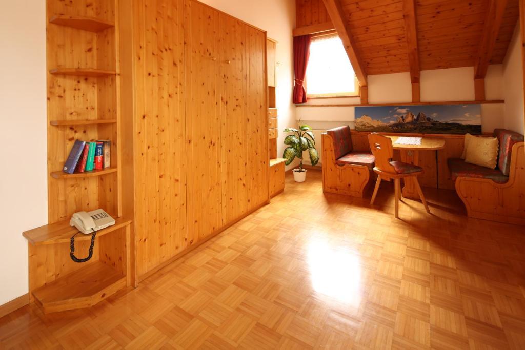 Residence Rose San Candido Kültér fotó